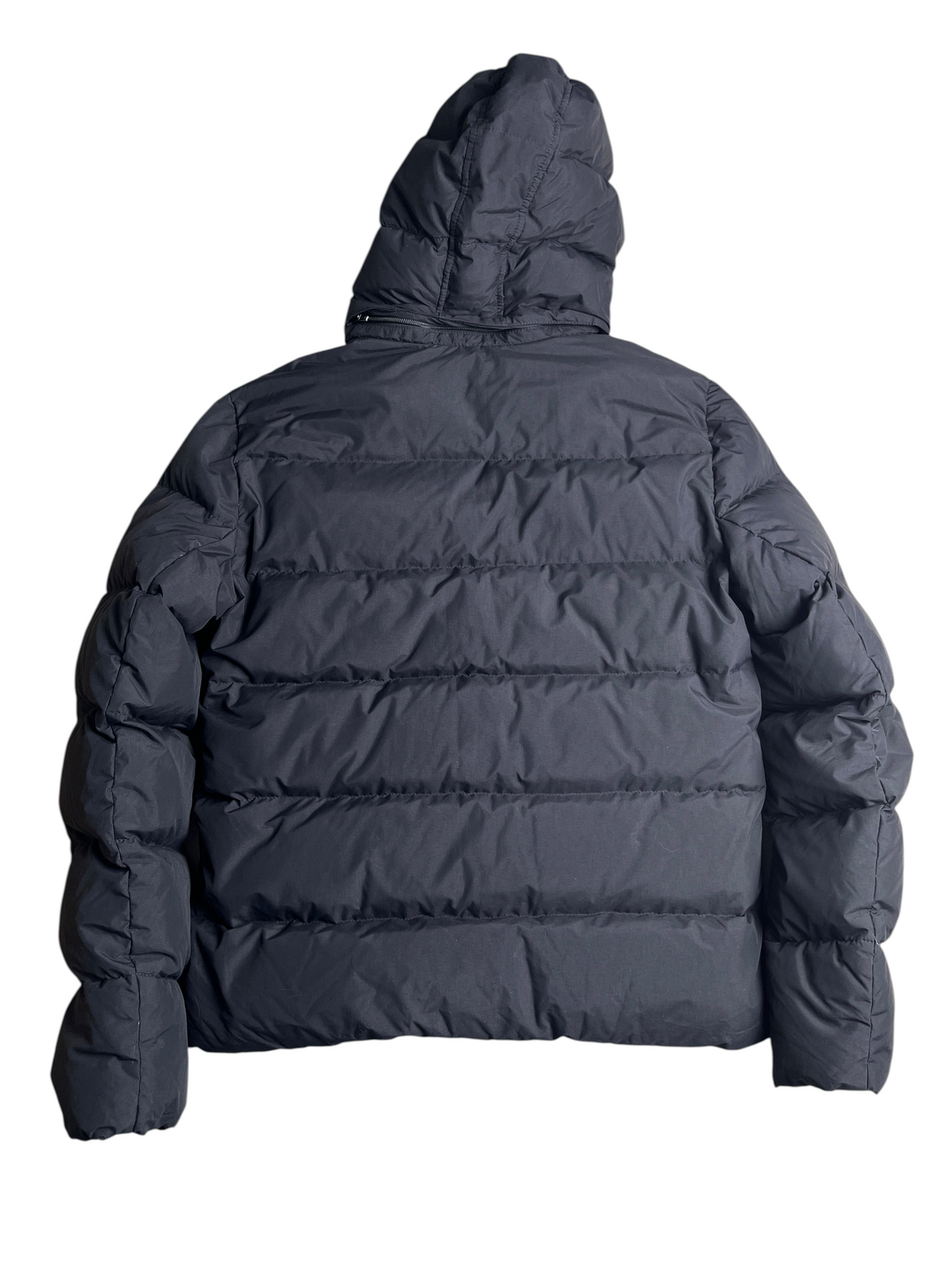 Doudoune noire à capuche Pyrenex taille M vue de dos, proposée par vinqo.store