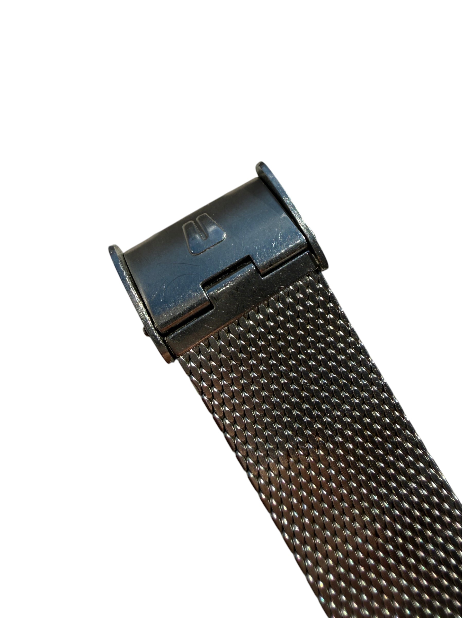Universal Geneve White Shadow