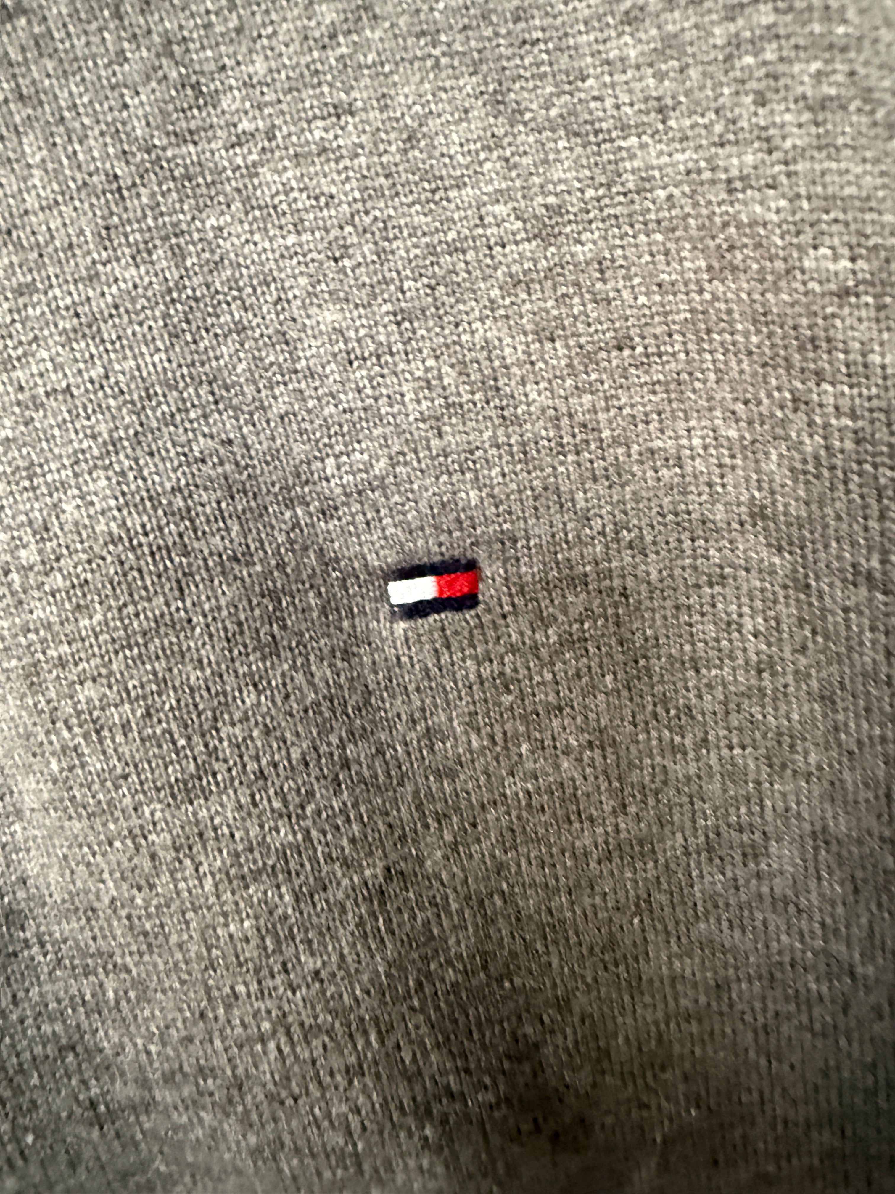 1/4 zip Tommy Hilfiger (XL)